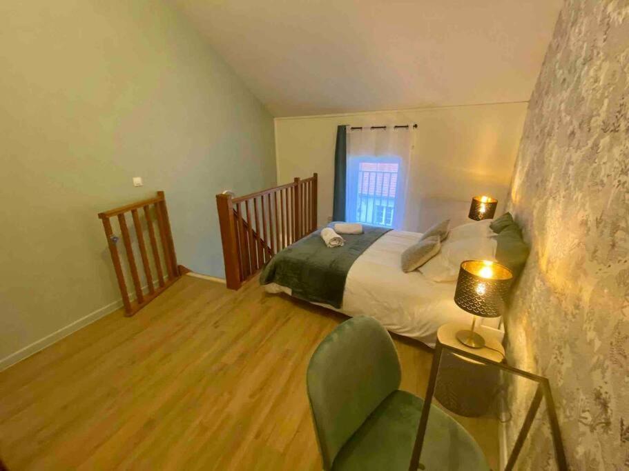 Apartament Le T2 Du Theatre Meaux Zewnętrze zdjęcie